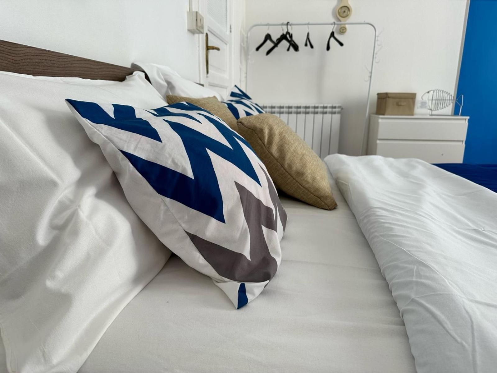 Via Zara Hostal *