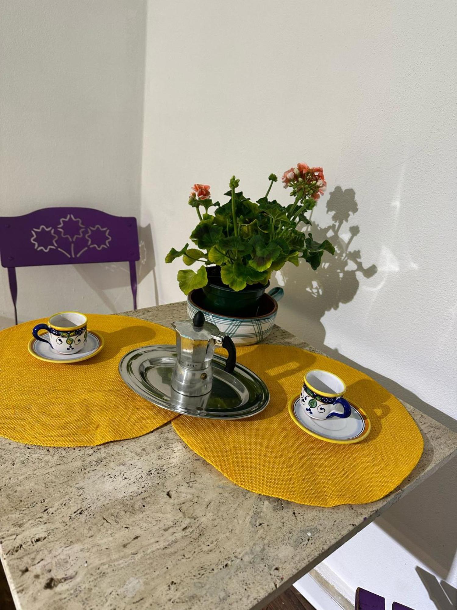 Hostal Via Zara