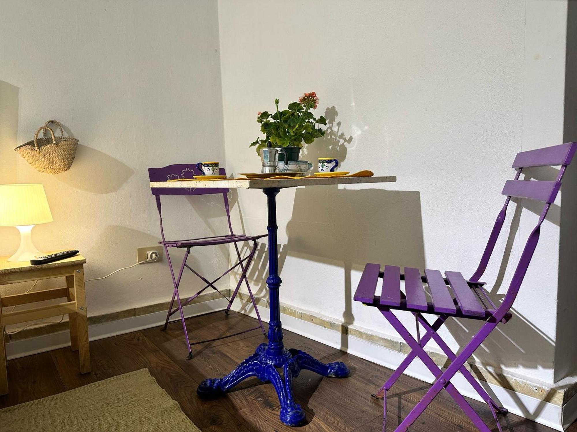 Via Zara Hostal