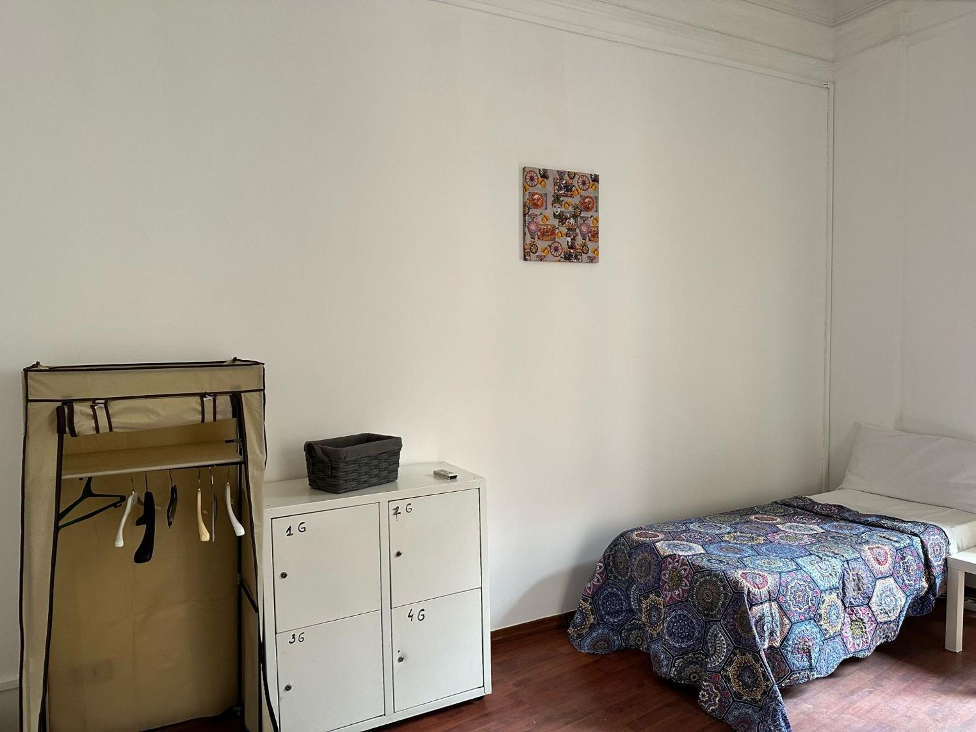 Via Zara Hostal Palermo